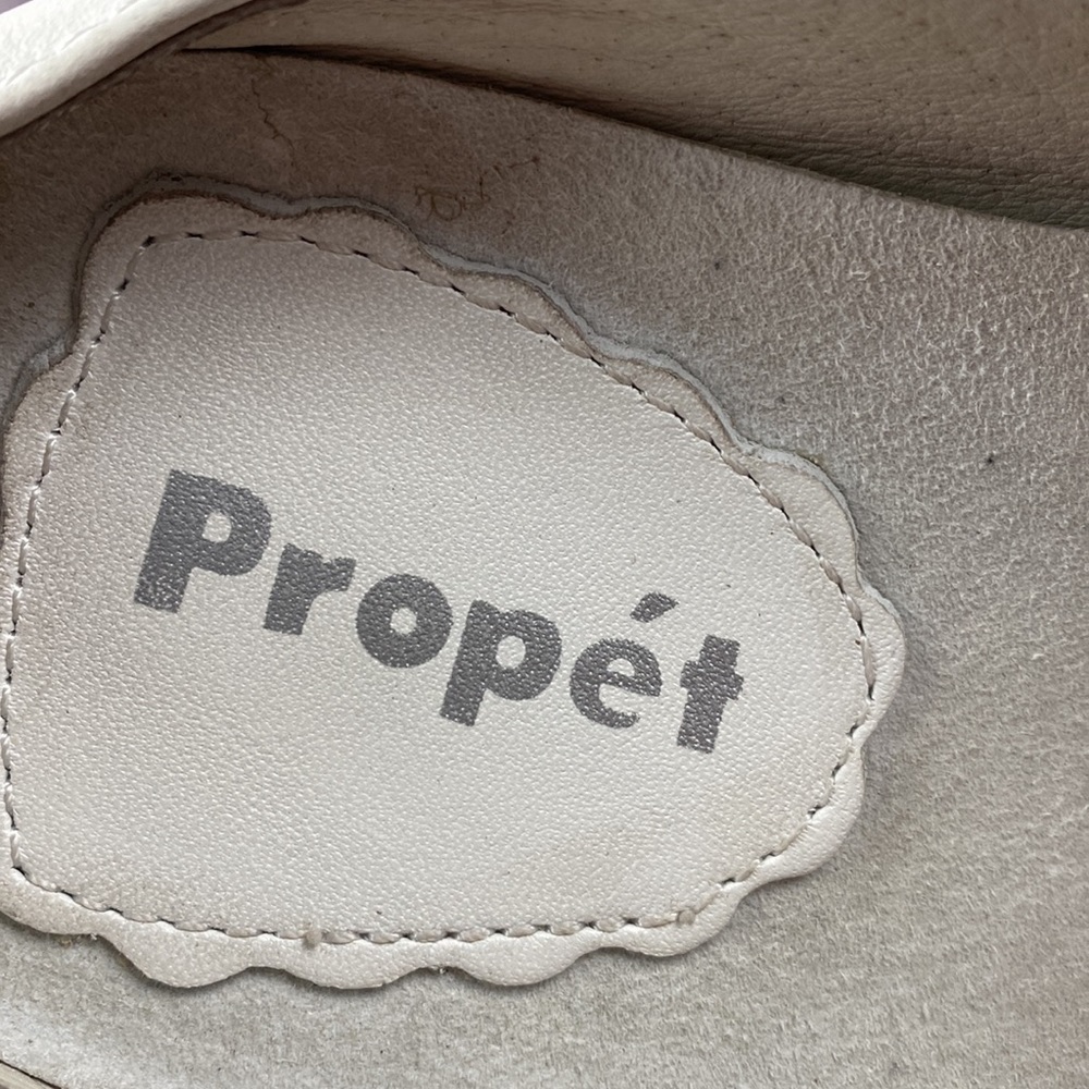 PROPET White Leather Slip On Mules - Picture 10 of 17